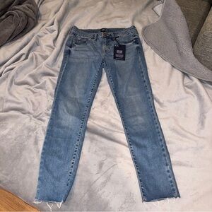 GAP Women's Light Blue Skinny Jeans